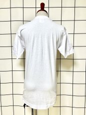 画像2: ホワイト レトロ USA古着 半袖 ヴィンテージ Tシャツ (2)