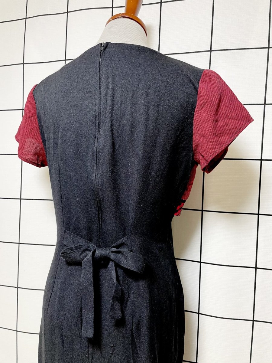 画像3: レイヤード風 ブラック レッド チェック柄 バックリボン レトロ USA古着 ヴィンテージワンピース (3)