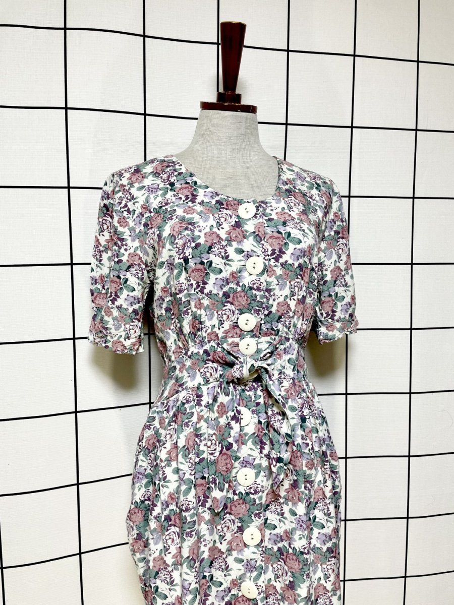 画像3: 花柄 前開き ウエストリボン レトロ USA古着 ヴィンテージワンピース (3)