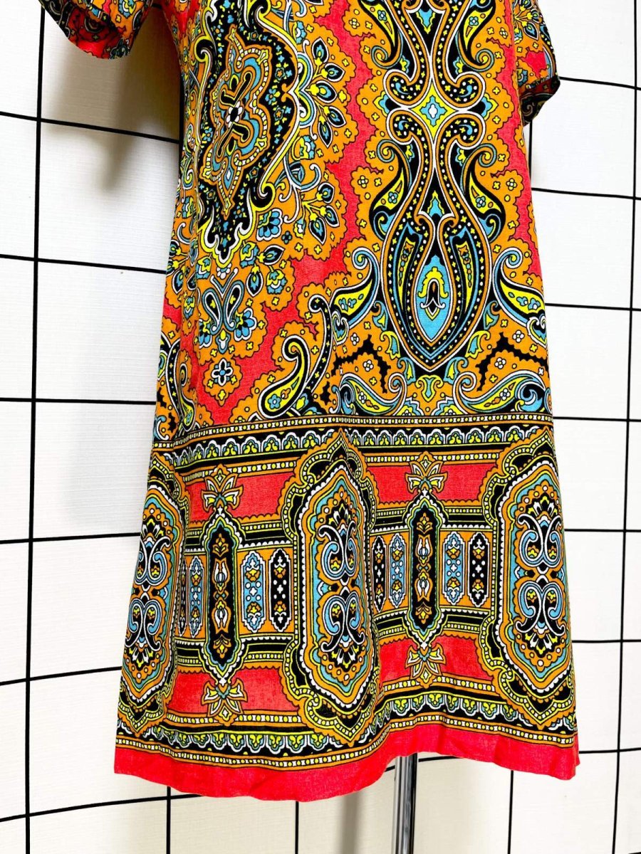 画像9: ペイズリーモチーフ レトロサイケ ヨーロッパ古着 ヴィンテージワンピース (9)