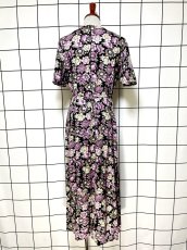 画像2: ティアード 花柄 バックリボン レトロ USA古着 ヴィンテージワンピース (2)