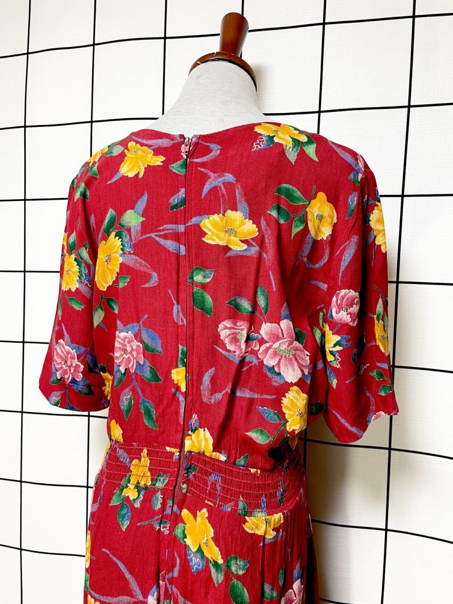画像3: 花柄 レッド ウエストゴム レトロ USA古着 ヴィンテージワンピース (3)
