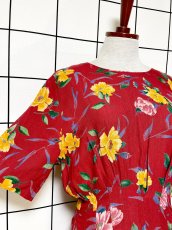 画像7: 花柄 レッド ウエストゴム レトロ USA古着 ヴィンテージワンピース (7)