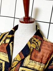 画像4: エスニック柄 レトロ USA古着 半袖 シャツ ヴィンテージブラウス (4)