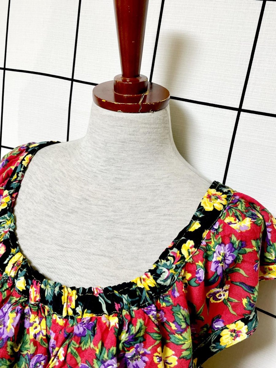 画像5: 総花柄 フリル ティアード ウエストゴム レトロ USA古着 ヴィンテージワンピース (5)