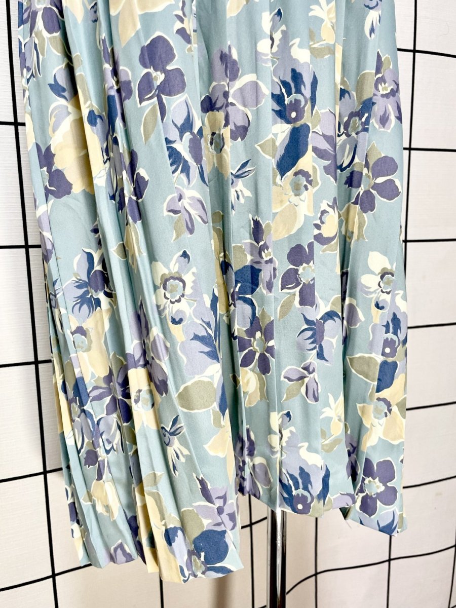 画像10: 花柄 リーツ切り替え ウエストゴム レトロ USA古着 ヴィンテージワンピース (10)