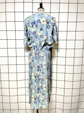 画像2: 花柄 リーツ切り替え ウエストゴム レトロ USA古着 ヴィンテージワンピース (2)
