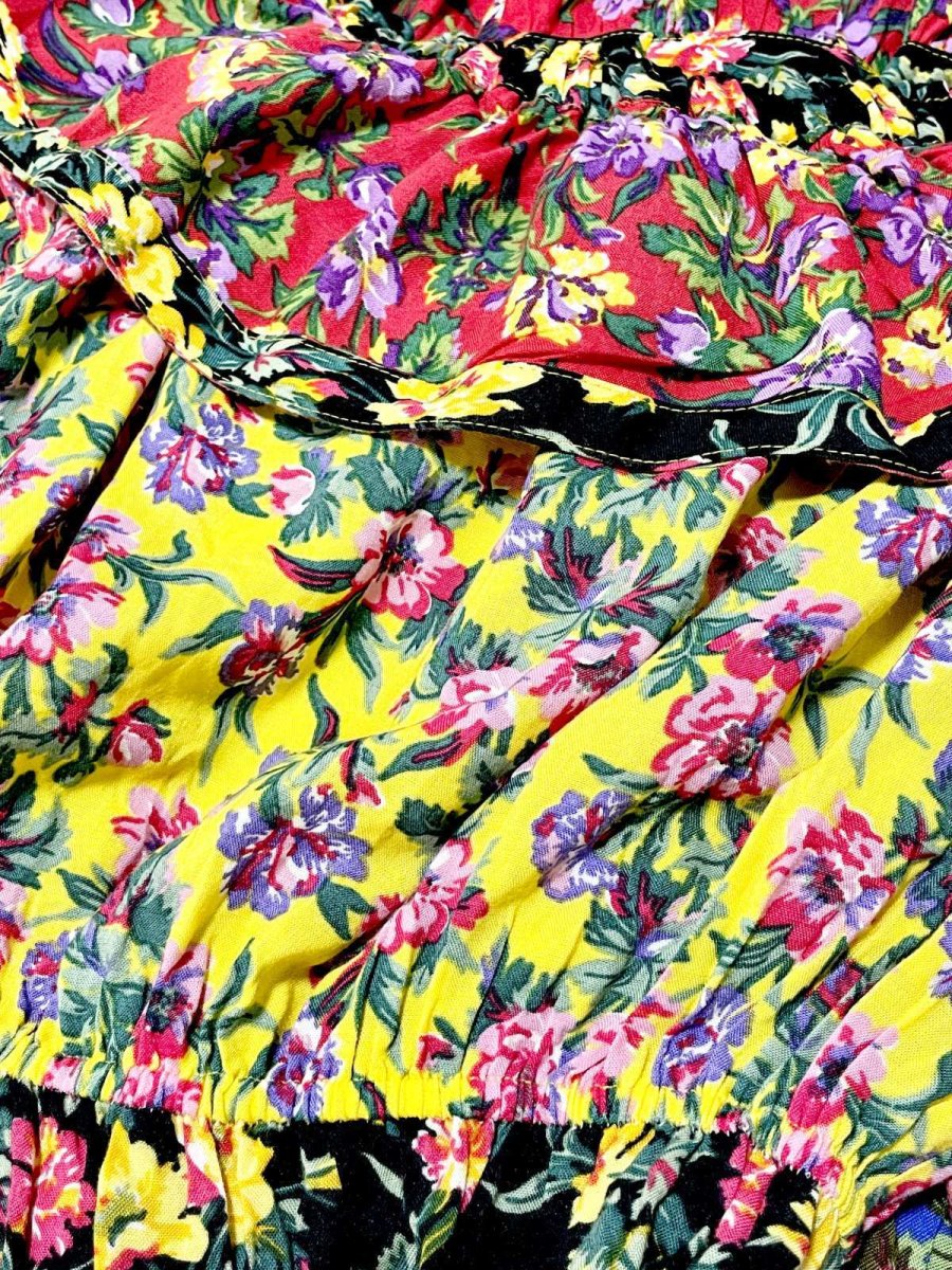 画像11: 総花柄 フリル ティアード ウエストゴム レトロ USA古着 ヴィンテージワンピース (11)