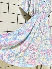 画像9: 花柄 ライトブルー ウエストゴム レトロ USA古着 ヴィンテージワンピース (9)