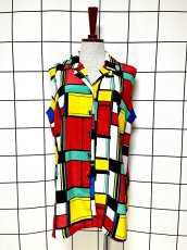 画像1: カラフル模様 マルチカラー レトロ USA古着 ノースリーブ ヴィンテージブラウス (1)