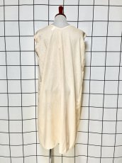 画像2: 花刺繍 レース ノースリーブ レトロ USA古着 ヴィンテージワンピース (2)