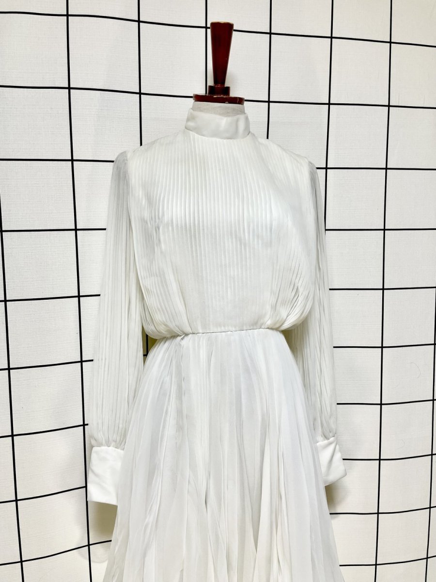 画像3: パーティーや衣装にもおすすめ プリーツ ホワイト レトロ USA古着 ヴィンテージドレス (3)