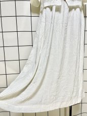 画像10: チェック柄 フラワーレース レイヤード風 ホワイト バックリボン レトロ USA古着 ヴィンテージワンピース (10)