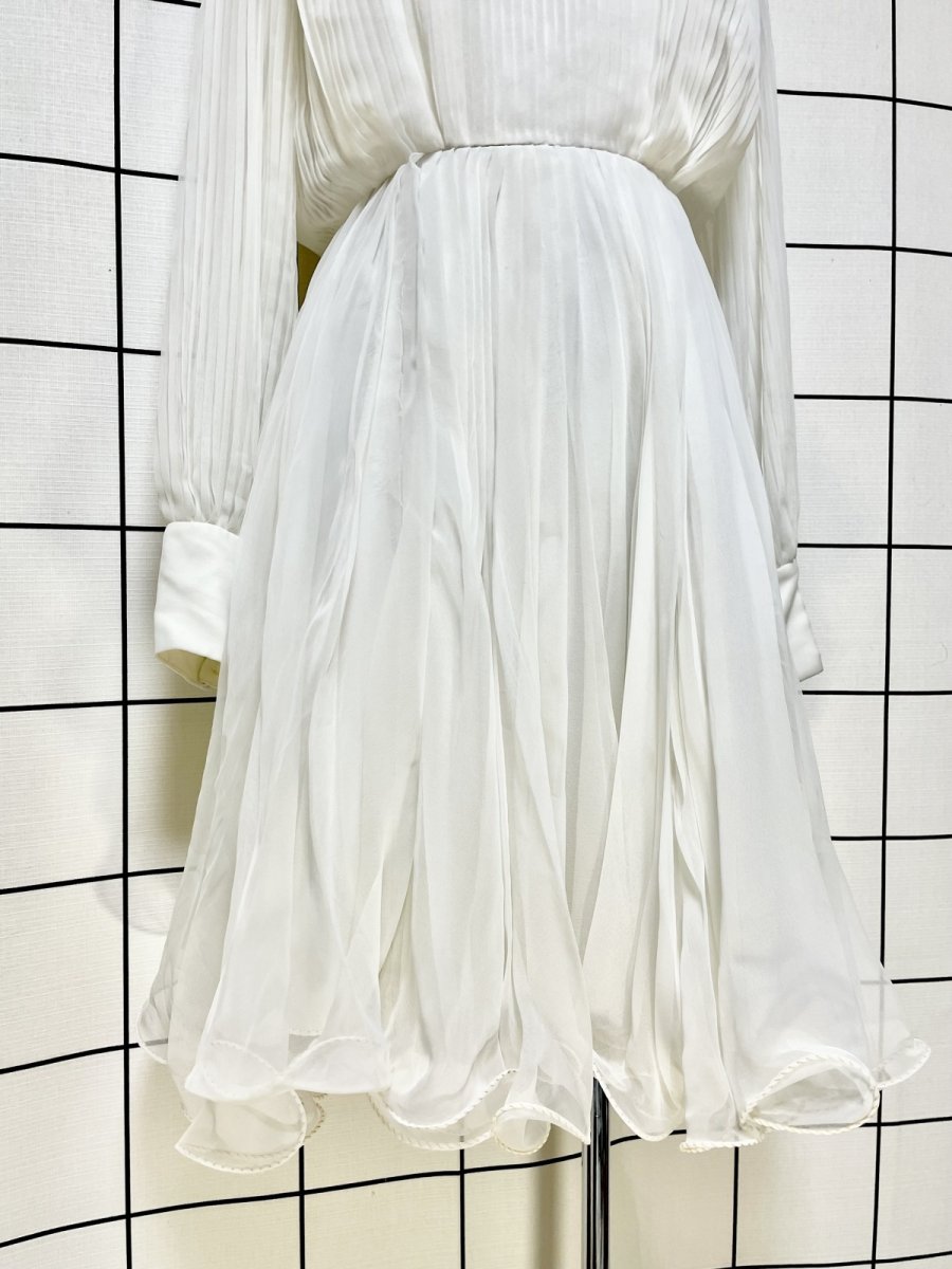 画像8: パーティーや衣装にもおすすめ プリーツ ホワイト レトロ USA古着 ヴィンテージドレス (8)