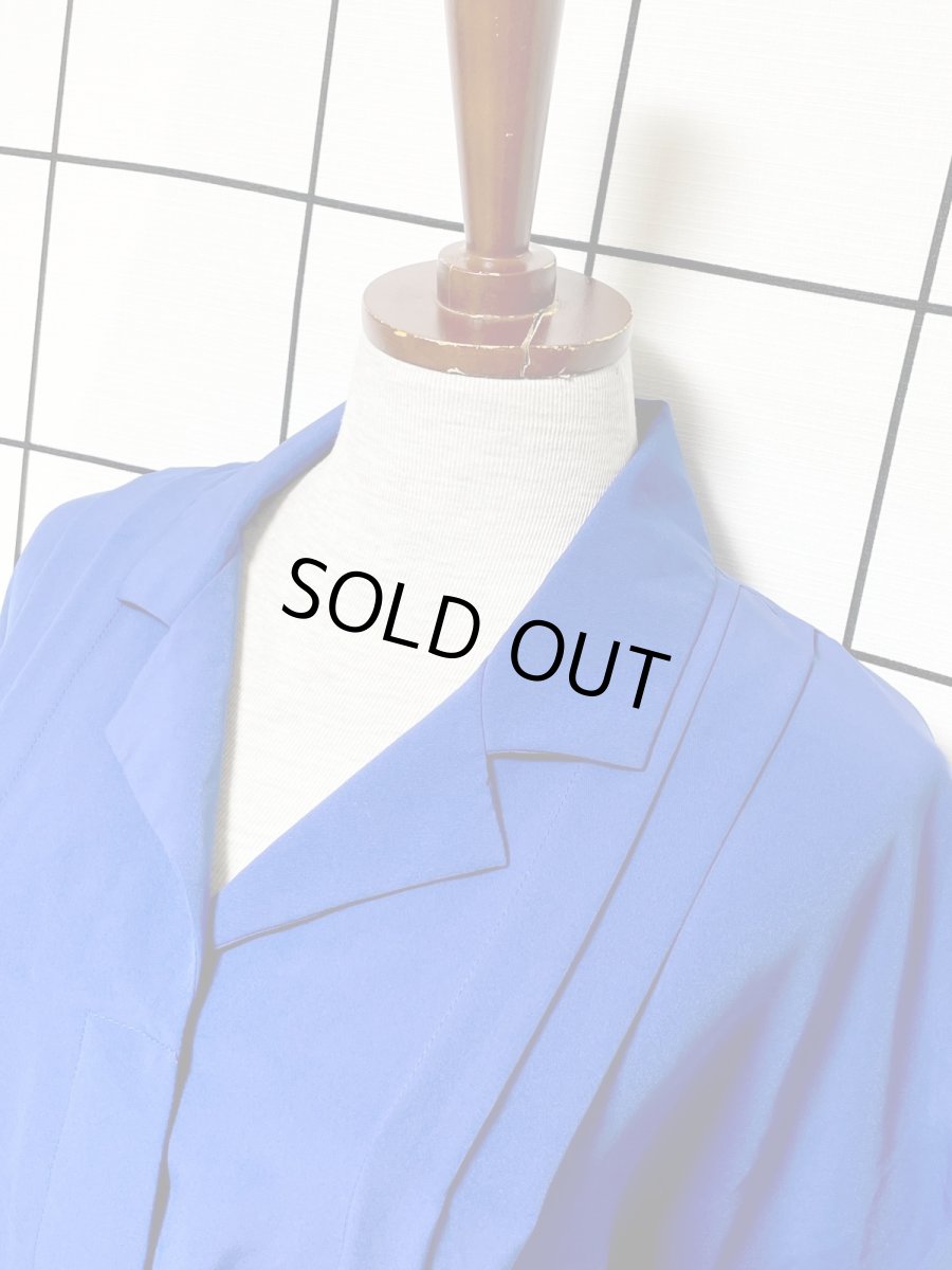 画像4: フロントタック 無地 ブルー ウエストゴム レトロ USA古着 ヴィンテージワンピース (4)