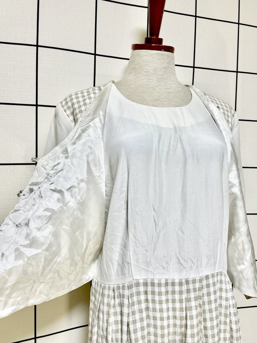 画像11: ギンガムチェック ブレード装飾 レイヤード風 バックリボン 花型ボタン レトロ USA古着 ヴィンテージワンピース (11)