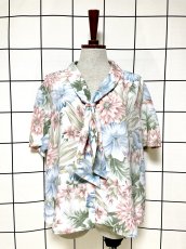 画像1: リボンタイ 花柄 レトロ USA古着 シャツ ヴィンテージブラウス (1)