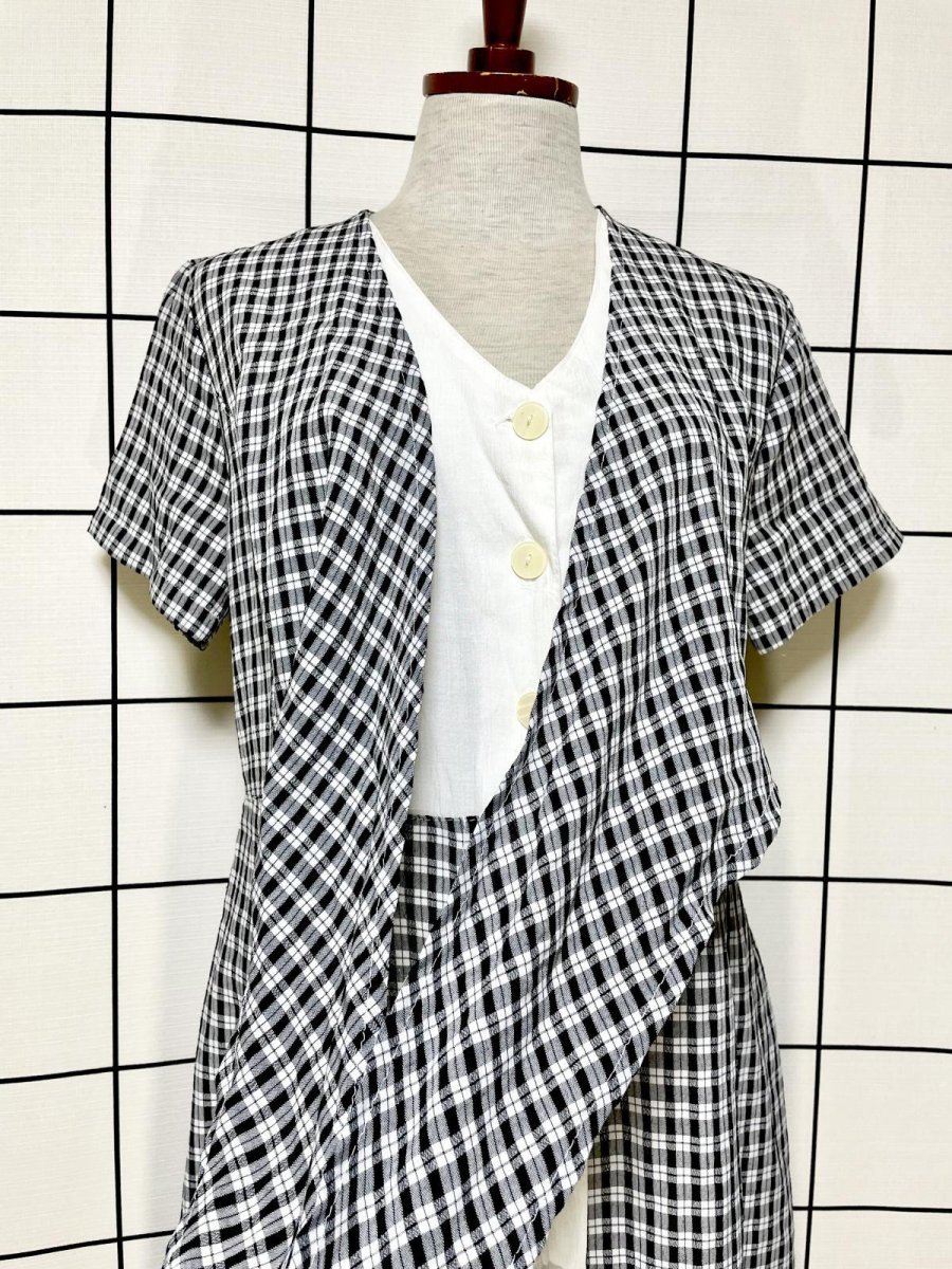 画像10: フランス古着 チェック柄 モノトーン 前開き レイヤード風 リボン レトロ ヨーロッパ ヴィンテージワンピース (10)