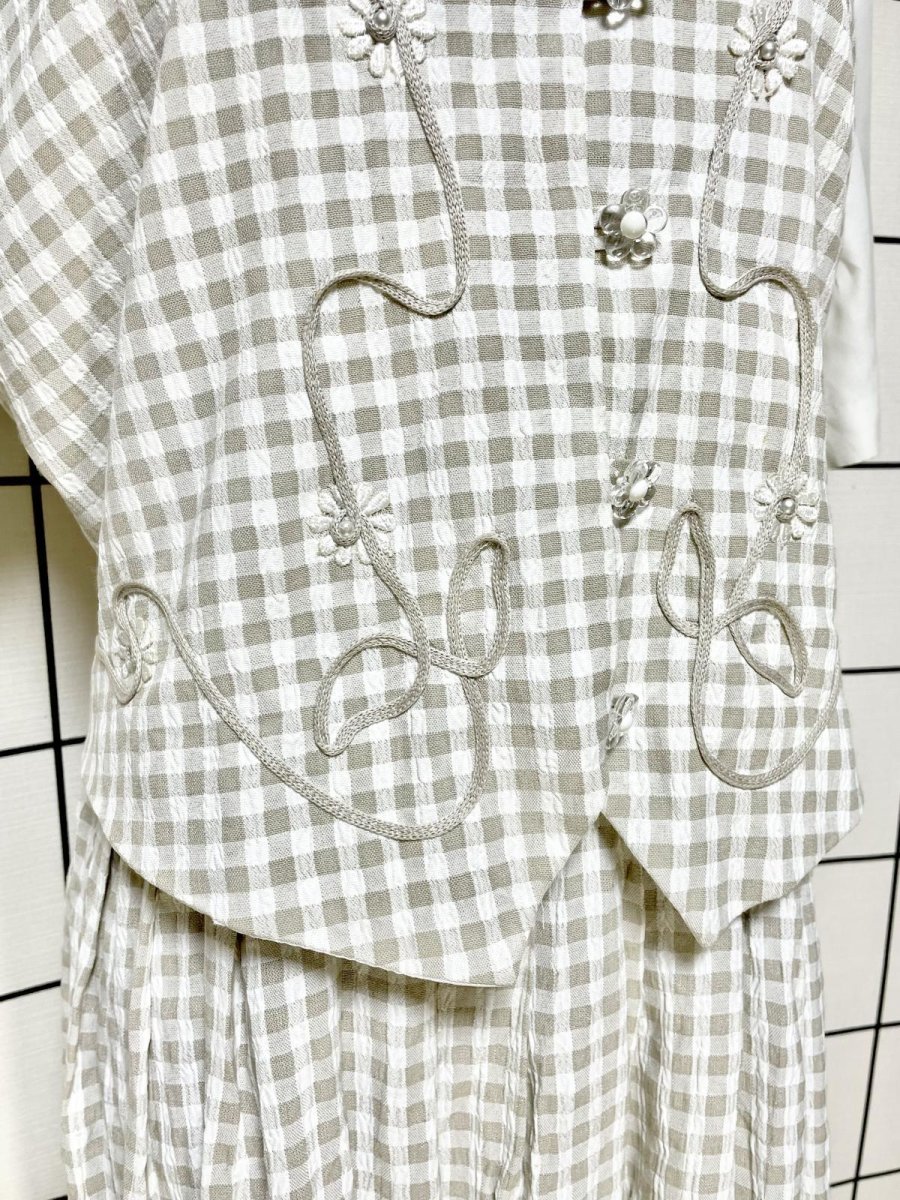 画像8: ギンガムチェック ブレード装飾 レイヤード風 バックリボン 花型ボタン レトロ USA古着 ヴィンテージワンピース (8)