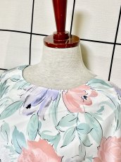 画像4: 花柄 ドルマンスリーブ ウエストゴム レトロ USA古着 ヴィンテージワンピース (4)