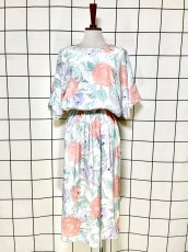 画像1: 花柄 ドルマンスリーブ ウエストゴム レトロ USA古着 ヴィンテージワンピース (1)
