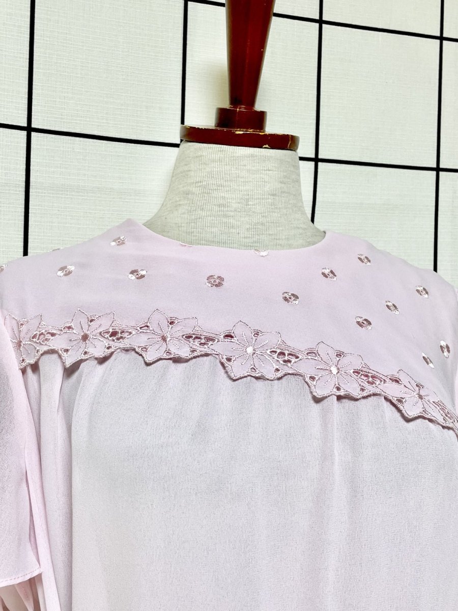 画像6: 花刺繍 リボン フレア袖 ピンク レトロ USA古着 ヴィンテージワンピース (6)