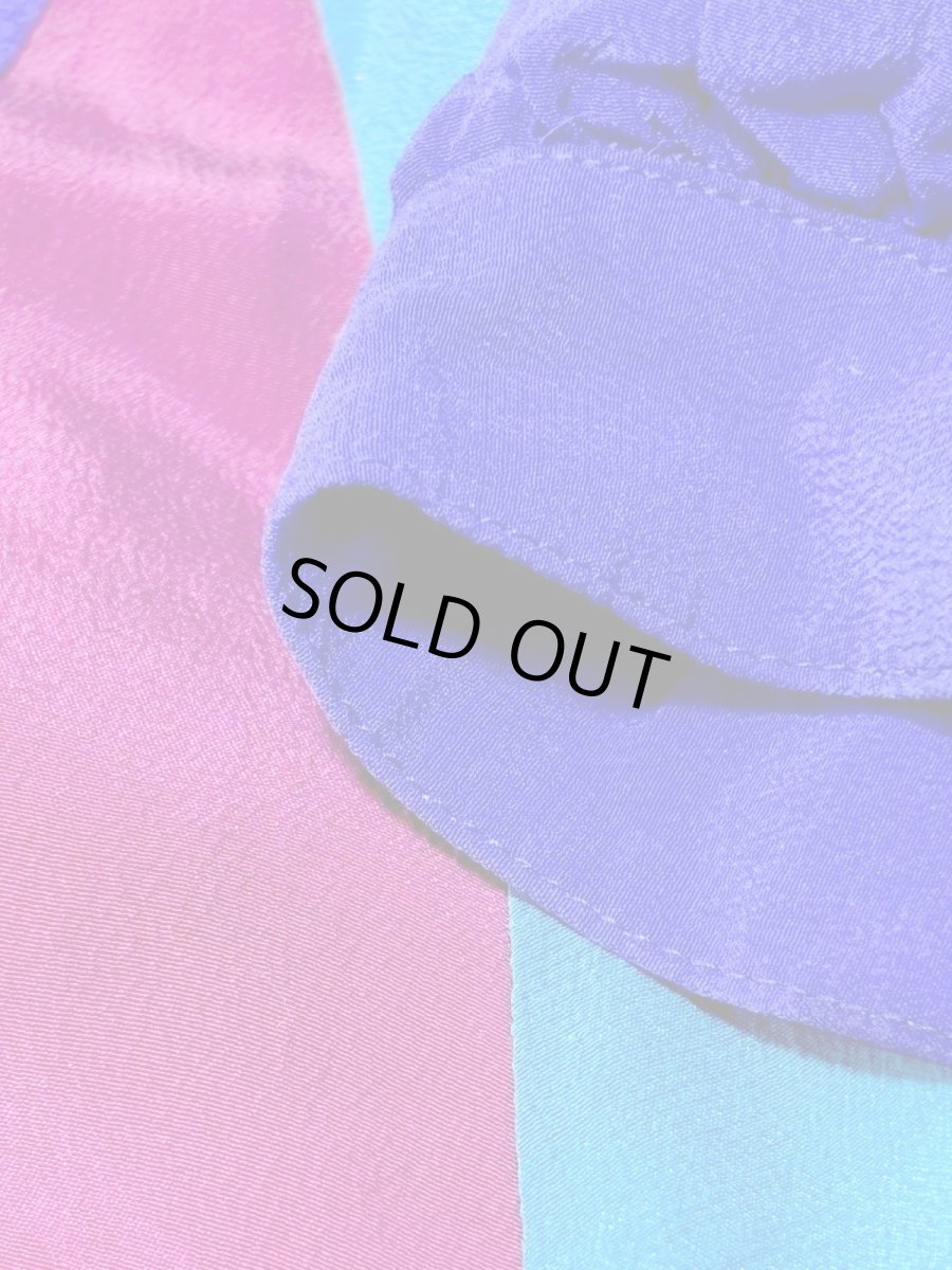 画像10: クレイジーカラー ハイネック ドルマンスリーブ ウエストゴム レトロ USA古着 ヴィンテージワンピース (10)