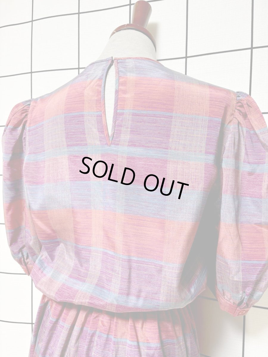 画像3: チェック柄 パフスリーブ ウエストゴム レトロ USA古着 ヴィンテージワンピース (3)