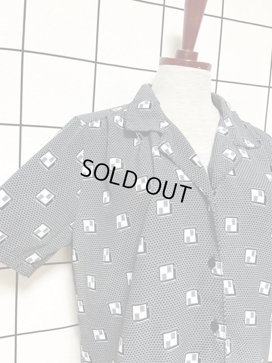 画像6: スクエア モノトーン レトロ USA古着 ヴィンテージブラウス (6)