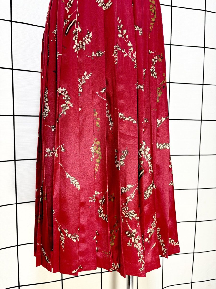 画像2: プリーツ レッド ウエストゴム レトロ Guatemala 古着 ヴィンテージスカート (2)