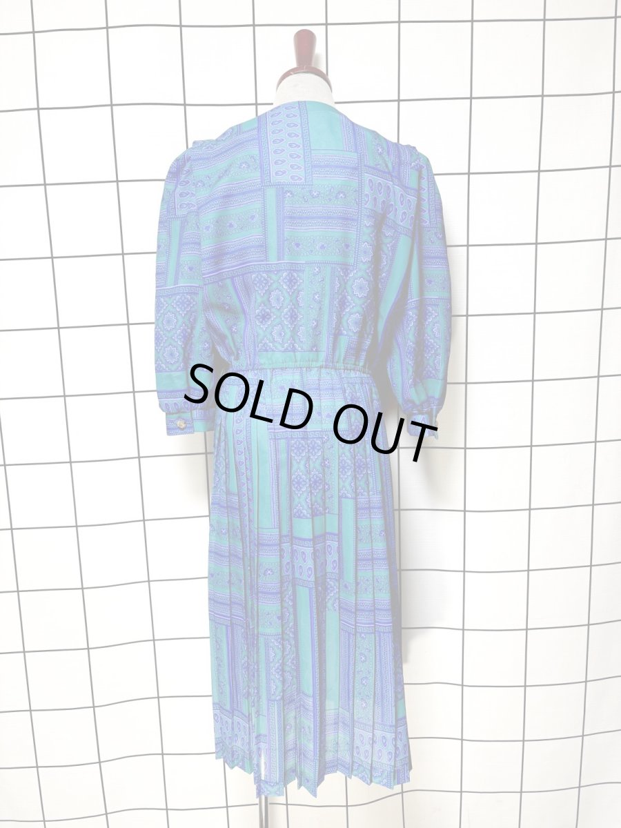 画像2: レトロサイケ プリーツ ウエストゴム USA古着 ヴィンテージワンピース (2)