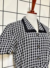 画像5: チェック柄 前開き モノトーン 半袖 レトロ USA古着 ヴィンテージワンピース (5)