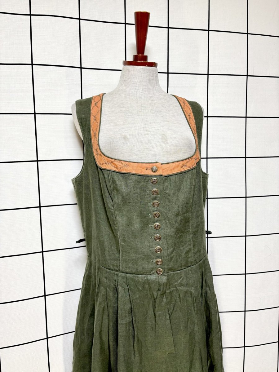 画像7: エプロン付 ディアンドル チロルワンピース ドイツ民族衣装 舞台 演奏会 フォークダンス オクトーバーフェスト  (7)