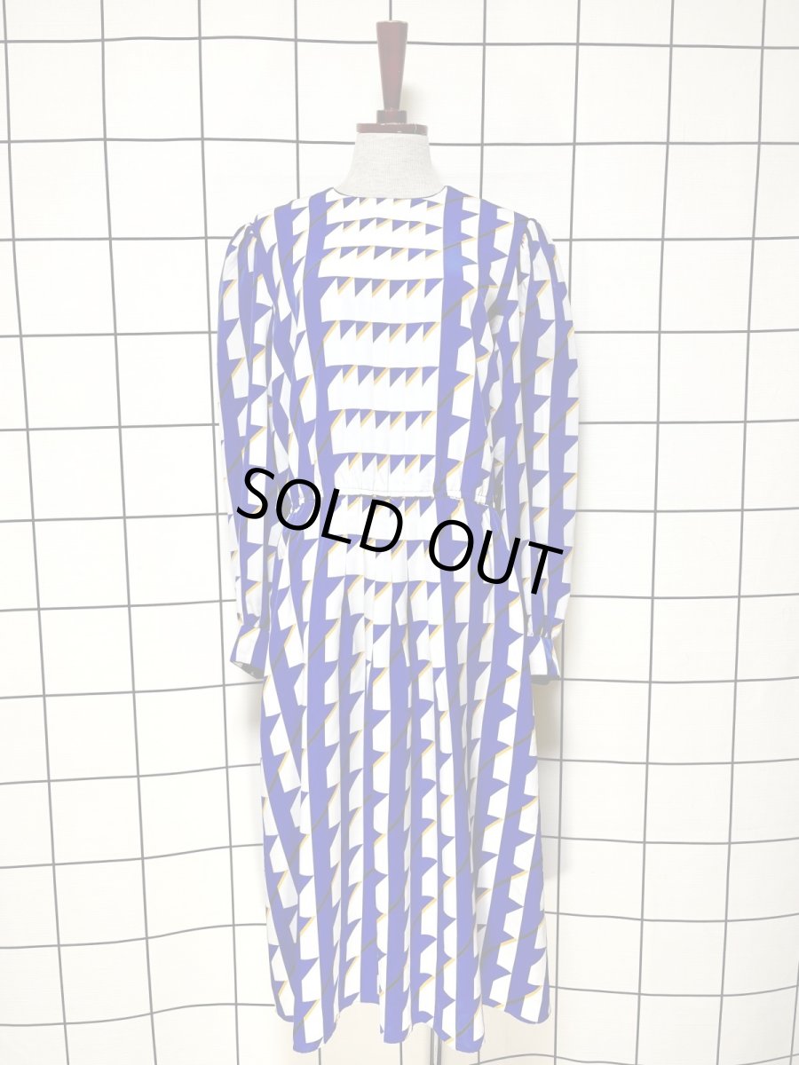 画像1: 幾何学調模様 総柄 ウエストゴム レトロ 長袖 USA古着 ヴィンテージワンピース (1)