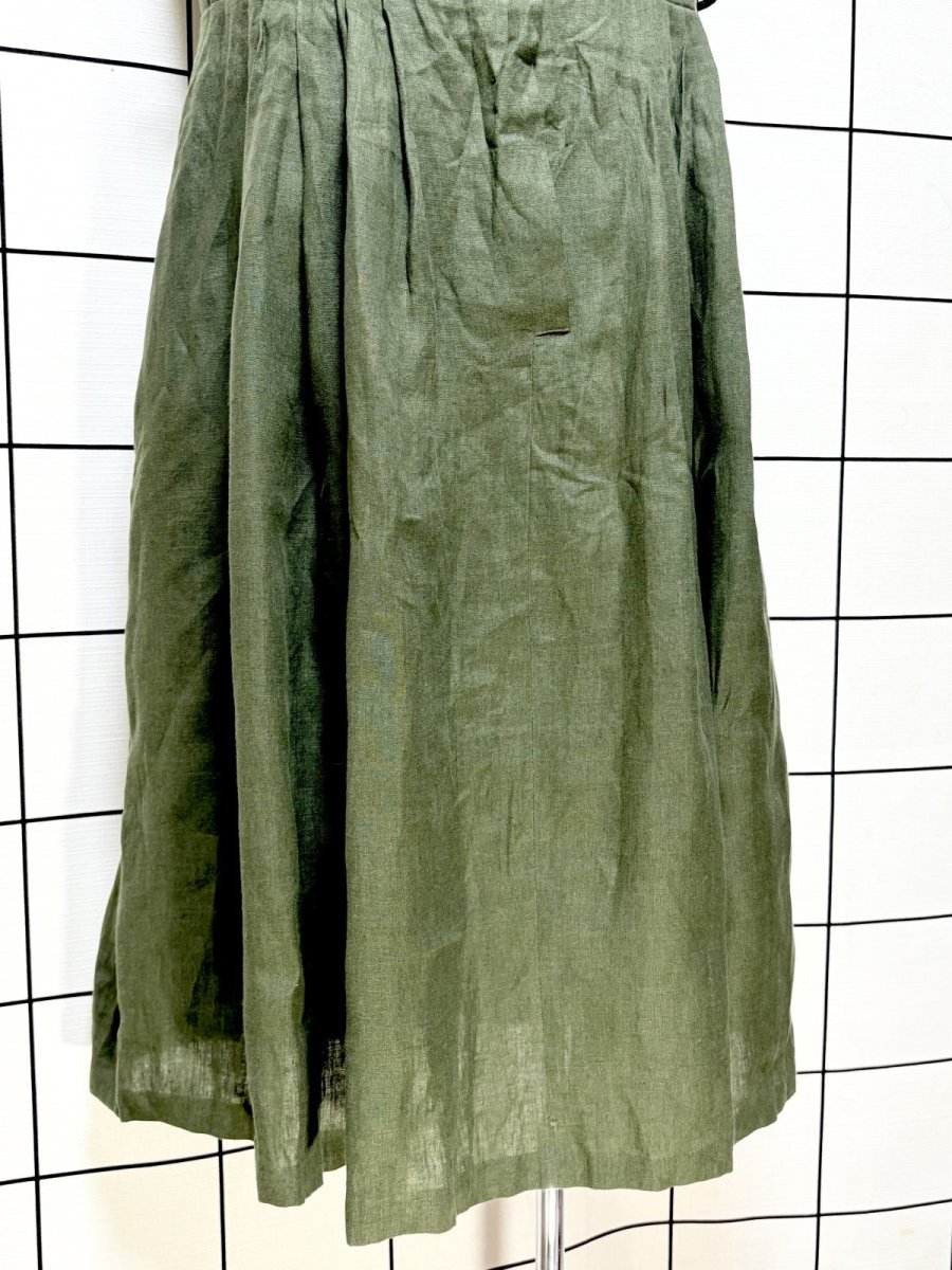 画像12: エプロン付 ディアンドル チロルワンピース ドイツ民族衣装 舞台 演奏会 フォークダンス オクトーバーフェスト  (12)