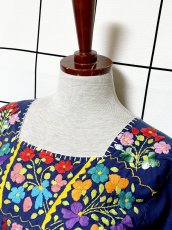 画像5: メキシカンドレス 花刺繍 ネイビー フォークロア 半袖 レトロ ヴィンテージ Mexico 古着 (5)