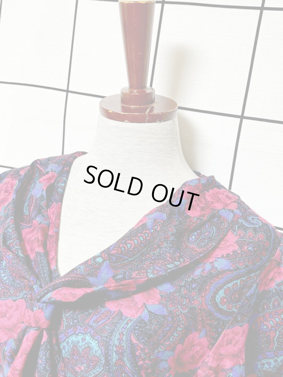 画像4: 薔薇柄 ペイズリー リボンタイ ウエストゴム レトロ USA古着 ヴィンテージワンピース (4)