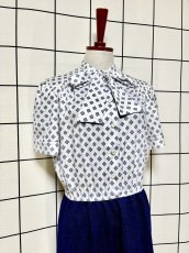 画像3: リボンタイ ホワイト ネイビー 切り替えし レトロ USA古着 ヴィンテージワンピース (3)