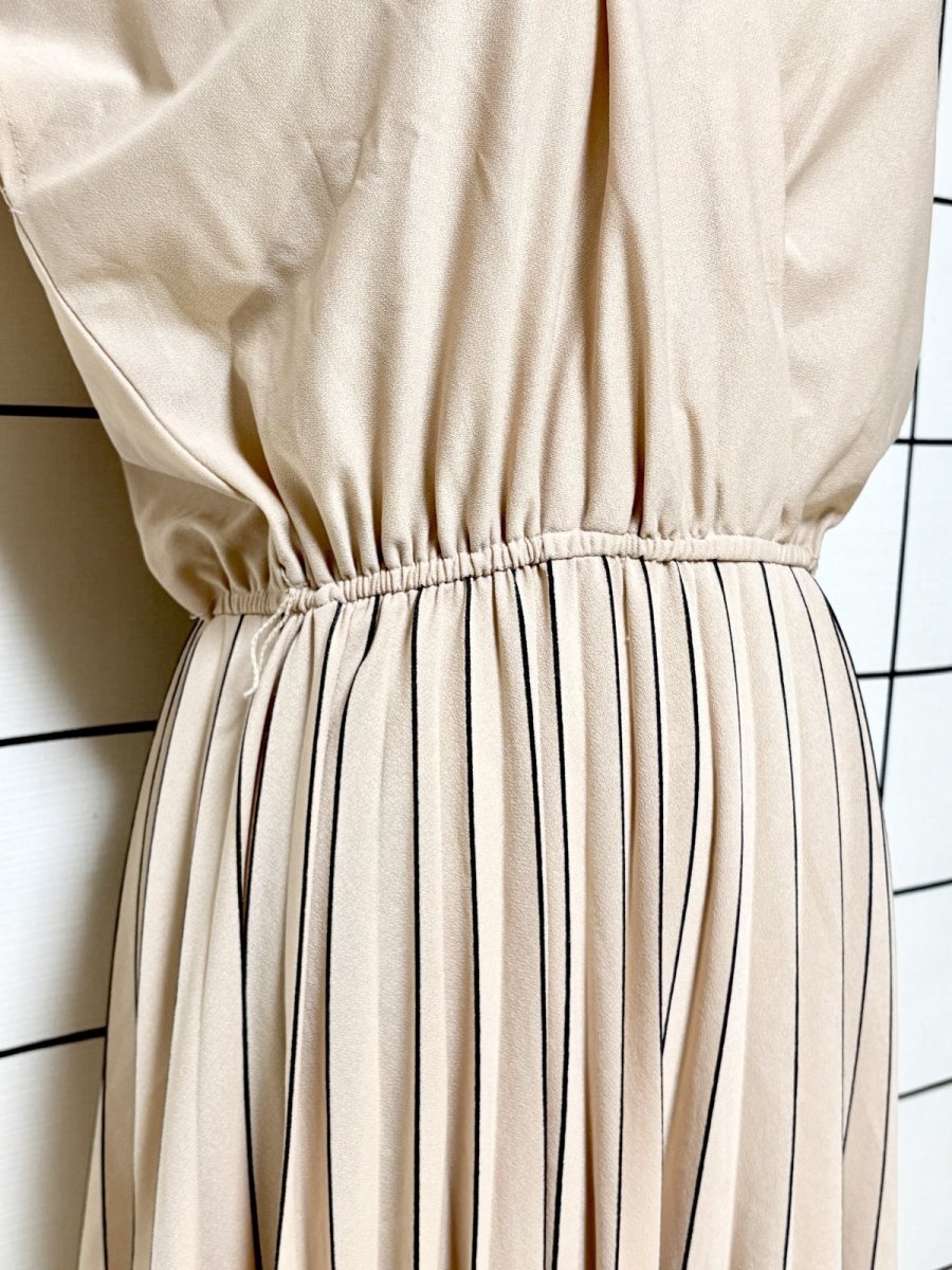 画像8: プリーツ切り替え ストライプ ウエストゴム レトロ USA古着 ヴィンテージドレス (8)