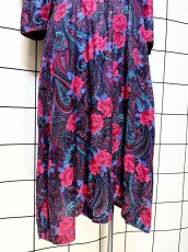 画像9: 薔薇柄 ペイズリー リボンタイ ウエストゴム レトロ USA古着 ヴィンテージワンピース (9)