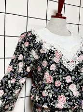 画像7: フロントレース 花柄 クラシカル ガーリー ウエストゴム レトロ Guatemala 古着 ヴィンテージワンピース (7)