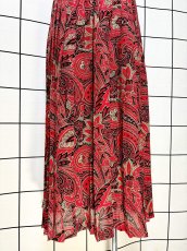 画像2: プリーツ レッド ウエストゴム レトロ USA古着 ヴィンテージスカート (2)