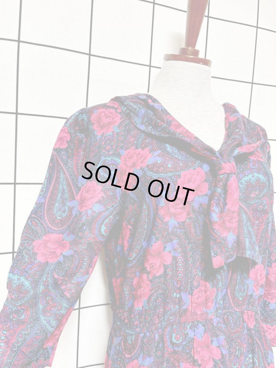 画像6: 薔薇柄 ペイズリー リボンタイ ウエストゴム レトロ USA古着 ヴィンテージワンピース (6)