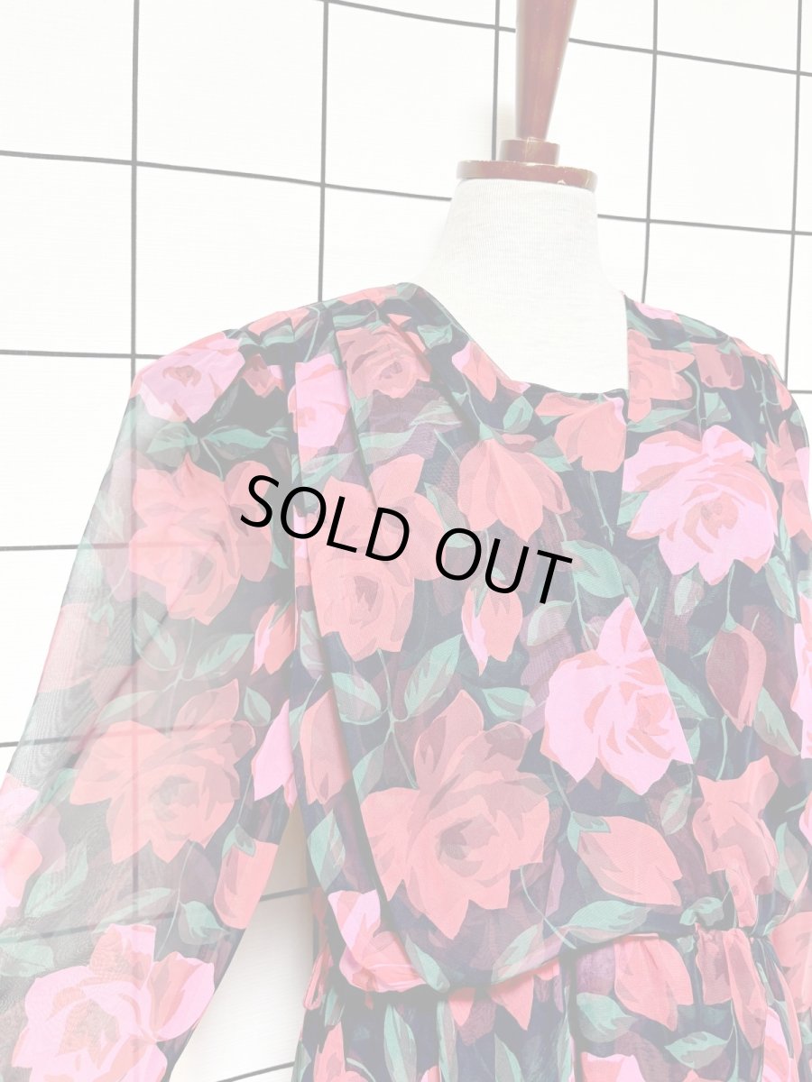 画像6: 西ドイツ製 WestGermany ティアードデザイン 薔薇柄 レトロ 長袖 ヨーロッパ古着 ヴィンテージドレス (6)