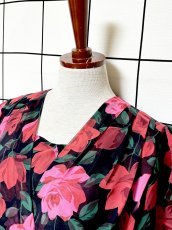 画像4: 西ドイツ製 WestGermany ティアードデザイン 薔薇柄 レトロ 長袖 ヨーロッパ古着 ヴィンテージドレス (4)