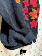 画像8: リーフ柄 タートルネック ブラック レトロ USA古着 ヴィンテージスウェット (8)