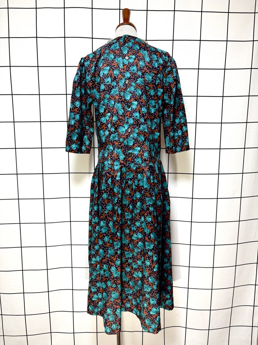 画像2: 【2500円均一対象商品】花柄 ドット レース襟 レトロ USA古着 ヴィンテージワンピース (2)