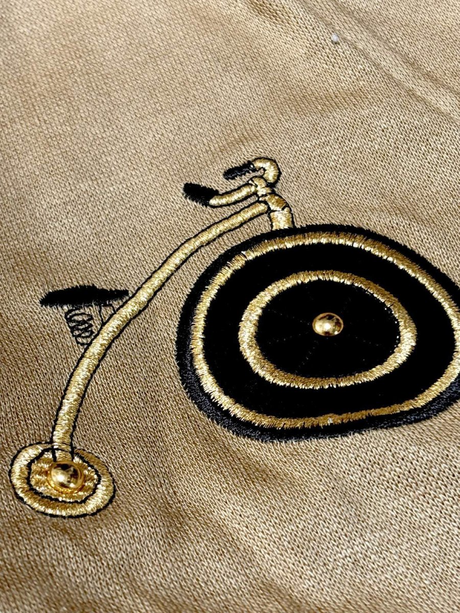 画像10: ボーダー 自転車刺繡パッチ スタッズ レトロ USA古着 ヴィンテージニットカーディガン (10)