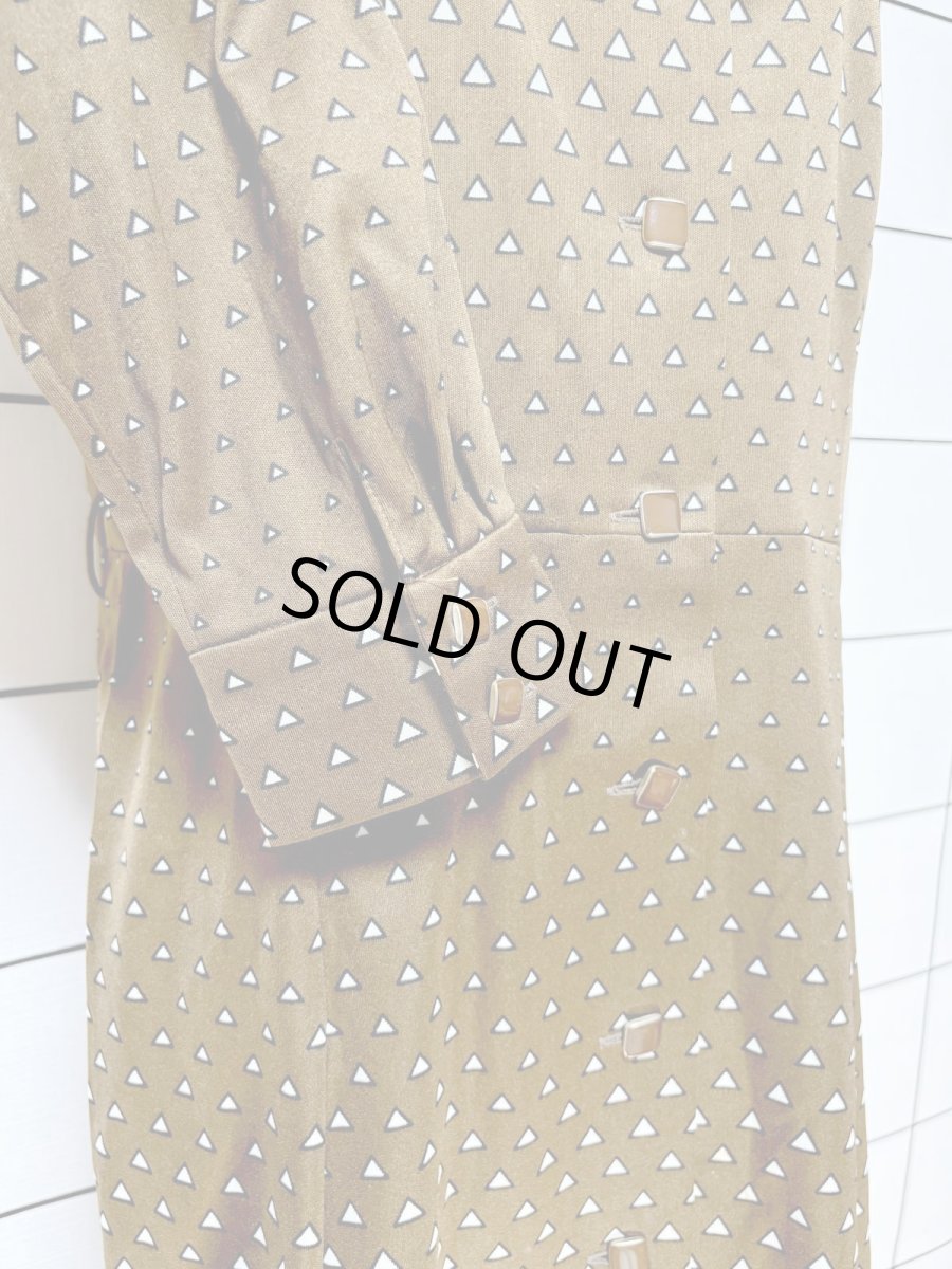 画像7: 東京スタイル 70sJAPAN 三角柄 前開き 昭和レトロ 国産古着 ヴィンテージワンピース (7)