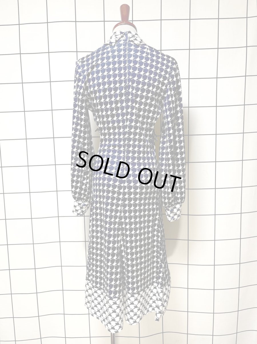 画像2: Italy製 リボンタイ レトロ ヨーロッパ古着 ヴィンテージワンピース (2)